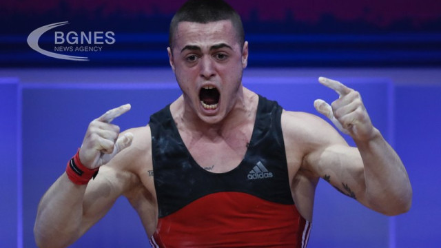 Bulgarian weightlifter Carlos Nassar made an impressive return to competition