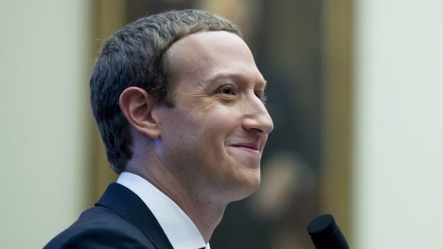 Zuckerberg builds a $100 million bunker in Hawaii