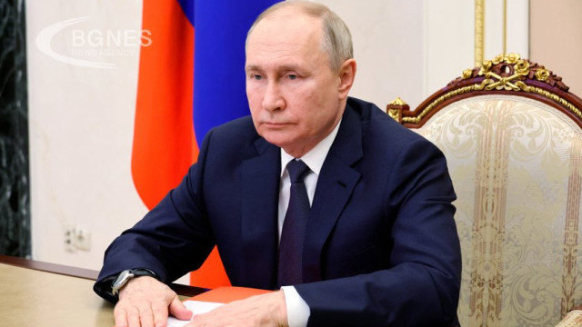 Russian dictator Vladimir Putin is likely to be ousted in a coup because the war in Ukraine has "reached a stalemate", former CIA chief Jack Devine has warned