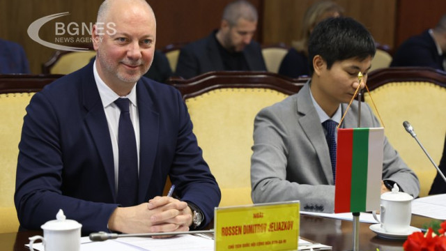 National Assembly Rosen Zhelyazkov during the meeting with the Secretary of the Committee of the Communist Party of Vietnam in Quang Ninh Province