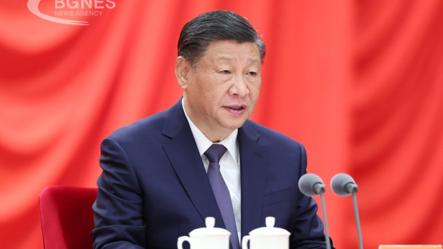 Chinese President Xi Jinping has vowed to step up the fight against corruption in key sectors including finance, energy and infrastructure