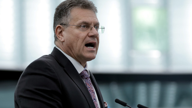 Šefcović: Bulgaria and Romania must become full Schengen members by the end of the year
