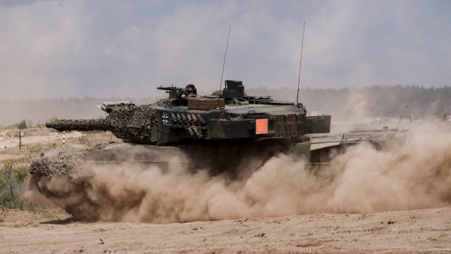 Lithuania wants to buy German Leopard tanks