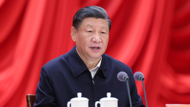 Xi Jinping welcomes ties with France