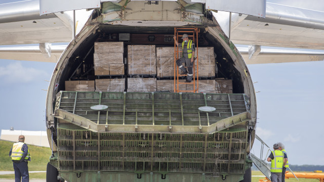 US cargo planes delivered humanitarian aid to Gaza