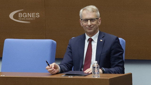 the resigned cabinet will continue to perform its functions until a new government is elected and will ensure continuity, Nikolay Denkov declared.