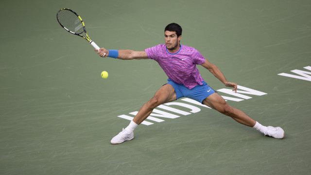 Alcaraz broke Siner's winning streak, will play Medvedev in the final of Indian Wells