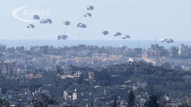 UK delivers food aid to Gaza via air for the first time.