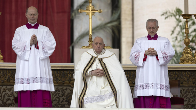 Pope Francis leads the Easter Mass