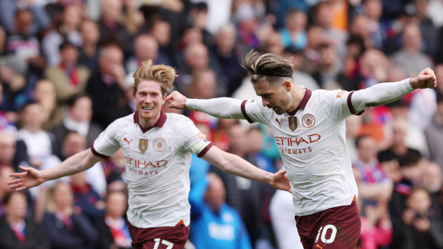 Man City claim three points at Selhurst Park to join Liverpool at the top