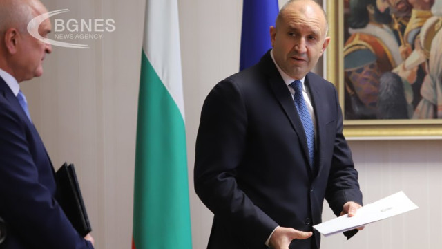 Rumen Radev signed today a decree for the appointment of an interim government of the Republic of Bulgaria