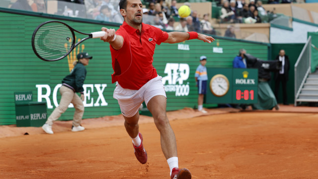 Djokovic with an express victory at the start in Monte-Carlo