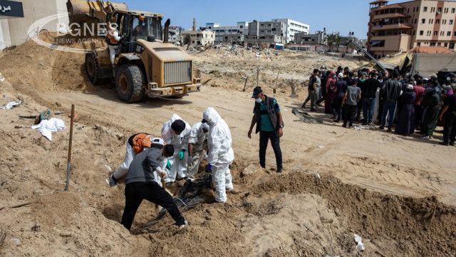 Nearly 300 bodies were found at Nasser Hospital after the withdrawal of ...