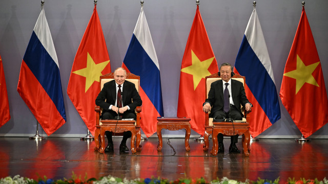 Russia and Vietnam agreed to deepen military cooperation