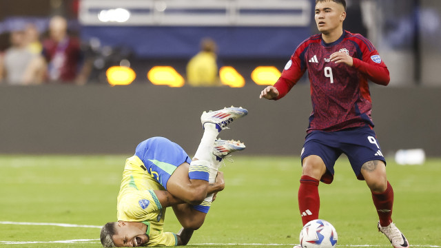 Costa Rica upset Brazil, Colombia defeated Paraguay