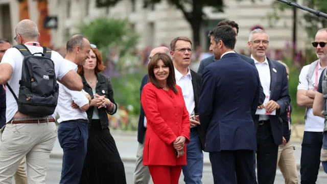 Anne Hidalgo will follow France's Sports Minister Amelie Oudea-Castera, who entered the river last weekend.