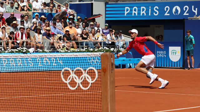 Djokovic gets past tricky German to set up quarter-final showdown with Tsitsipas in Paris