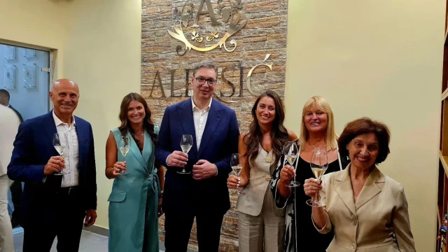 Vucic offered Silianovska and Macedonia wine, Serbian music and a common European path