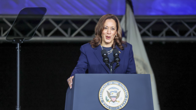 Kamala Harris dismissed Trump's "games" about the date of the presidential debate