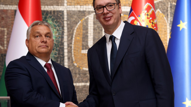 Orban awarded Vučić an order for his "historic merits and strategic partnership"