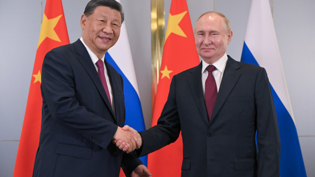 Putin expects to speak with Xi Jinping during the BRICS meeting in October