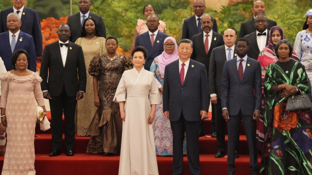 Xi welcomes African leaders to biggest summit in China in years