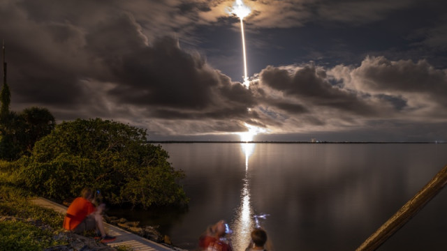 SpaceX crew begin historic spacewalk