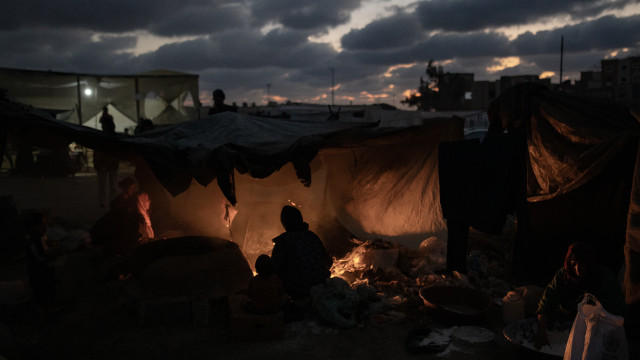 Gaza rescuers say 21 killed in Israel strike on mosque