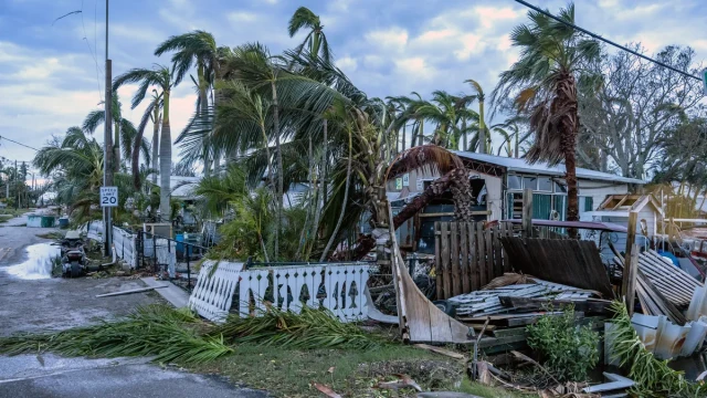 At least 11 dead in Florida in Hurricane Milton