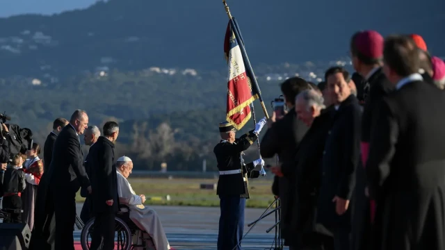 Pope Francis on historic visit to Corsica