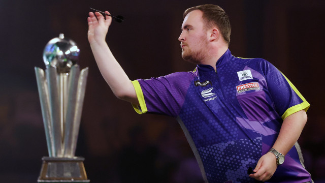 Littler and Van Gerwen to meet in World Darts Championship final