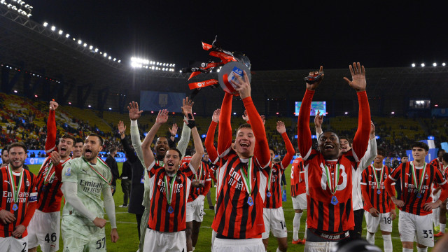 Milan overturn Inter to win Italian Super Cup