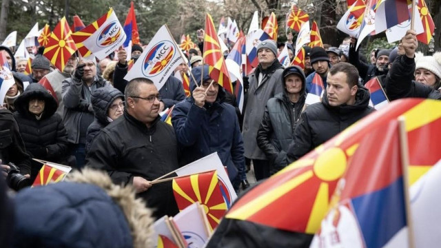 Vucic organised a rally in his support in Skopje