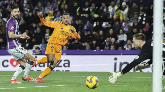 Mbappe scores first hat-trick for Real, champions move four points clear at the top